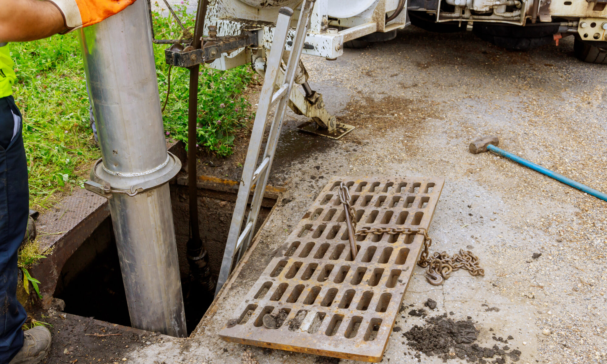 CIPP Pipe Lining vs. Traditional Sewer Replacement: Total Cost Comparison for Denver Homeowners